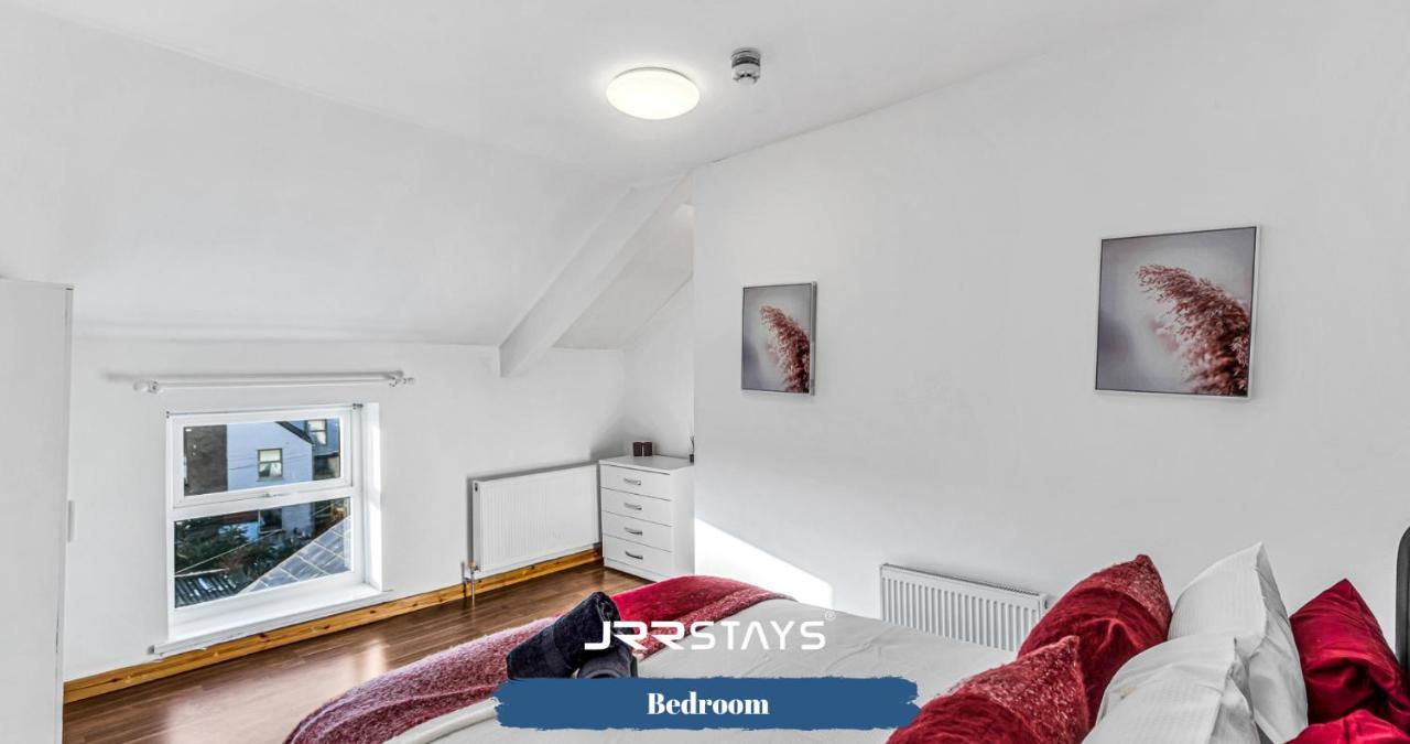 Cardiff - Quirky 1 Bedroom, Sleeps 3, Wi-Fi - Jrr Stays エクステリア 写真