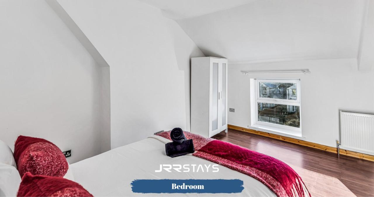 Cardiff - Quirky 1 Bedroom, Sleeps 3, Wi-Fi - Jrr Stays エクステリア 写真