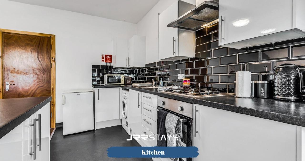 Cardiff - Quirky 1 Bedroom, Sleeps 3, Wi-Fi - Jrr Stays エクステリア 写真